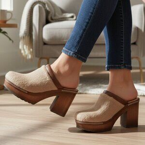 Korks Women's Lori Faux Fur Slip On Mule Clogs